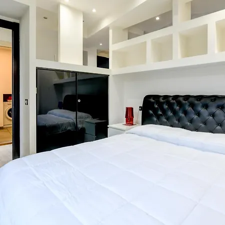 Casa Diaz 58 * コモ